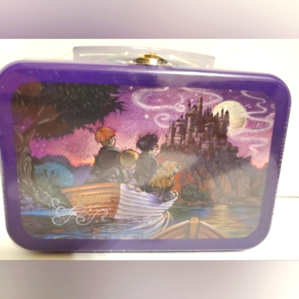 Harry Potter the sorcerer's stone Hogwarts Wizarding Tin Box Case Vintage New